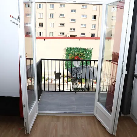 Apartment Luxe Floral 15 Min To Cdg And Paris *