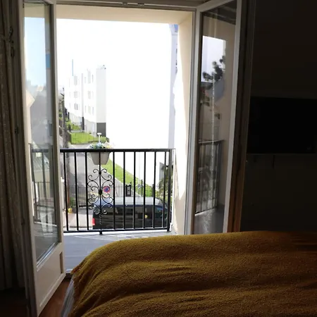 Apartment Luxe Floral 15 Min To Cdg And Paris *